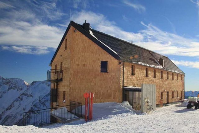 STEGER_ Bautauf_Hannoverhaus_04.jpg